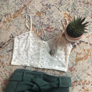 Bozzolo Lace croptop/Bralette Size M